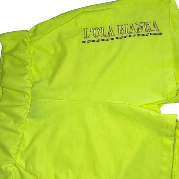 NWT L'ola Bianka Neon Green 3 Piece Short Track Set Size XS Logo Embroidered - Picture 5 of 10